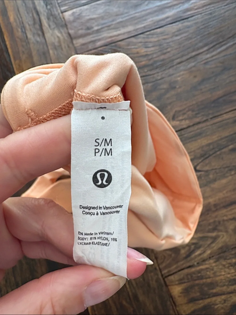 Lululemon Peach Seamless Racerback Sports Bra